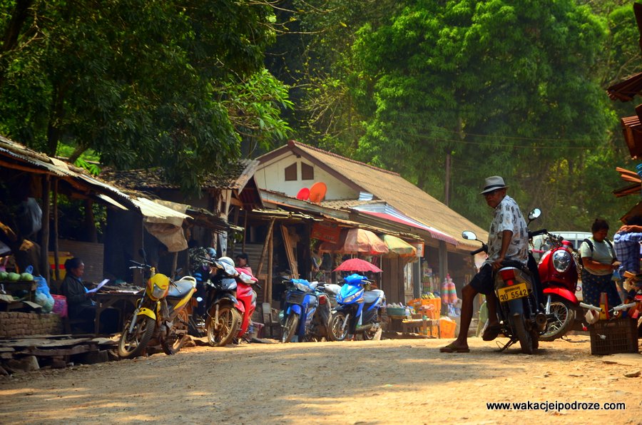 Laos - Czy warto pojechać do Laosu ?